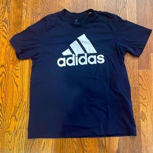 ADIDAS t-shirt